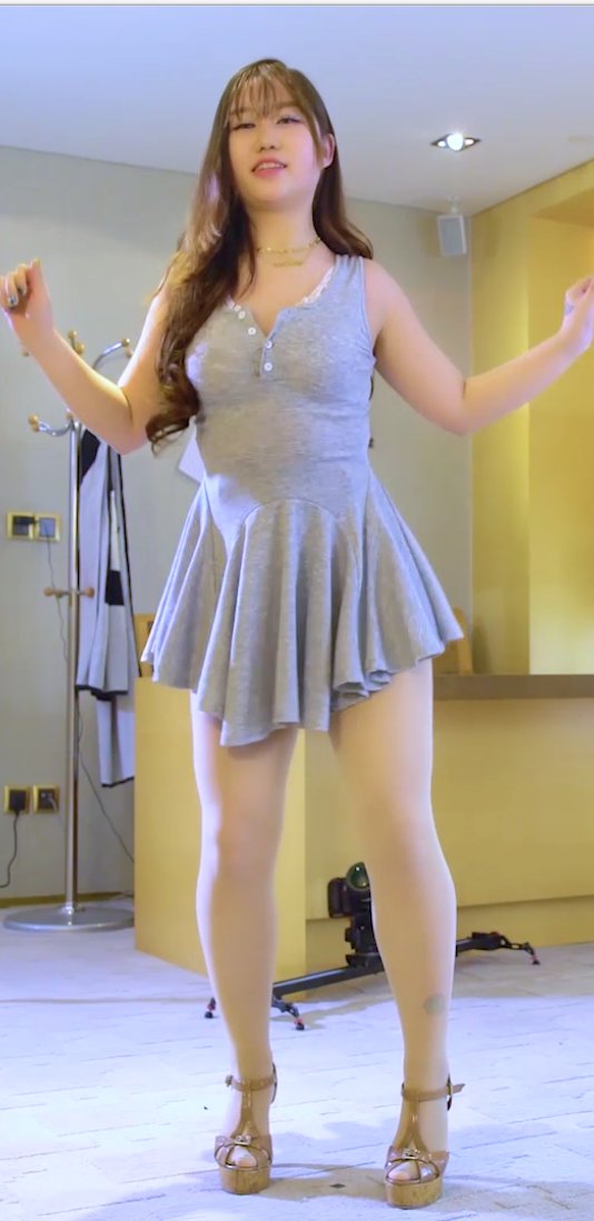 舞艺吧 乐乐1期 横版【20V/2.1G】